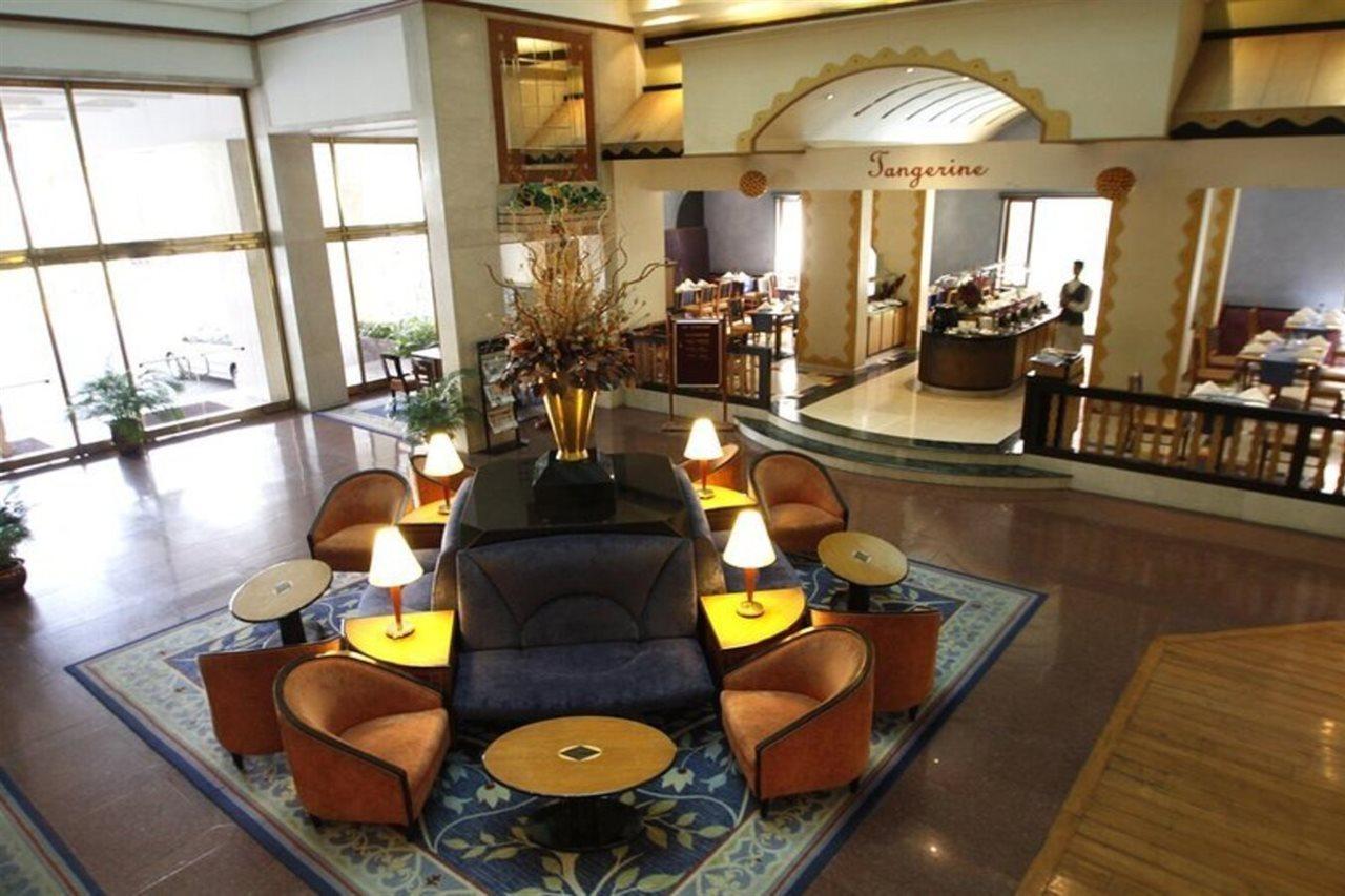 Hotel Sagar Plaza City Centre Pune Eksteriør bilde
