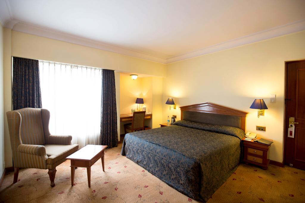 Hotel Sagar Plaza City Centre Pune Rom bilde