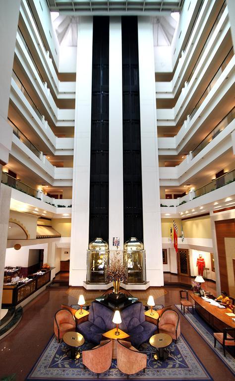 Hotel Sagar Plaza City Centre Pune Eksteriør bilde